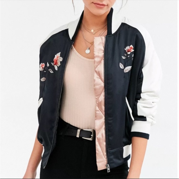 silence + noise Jackets & Blazers - Urban Outfitters Silence + Noise Stays On Tour Satin Bomber Jacket Coat Small S